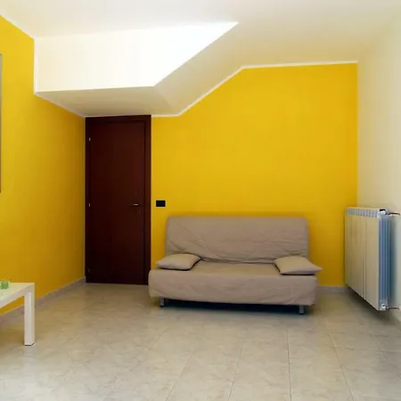 Corte Fanara Giallo * Arese